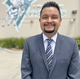 Dr. Jeff Hernandez